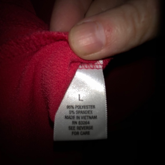 Roz & Ali Cap Sleeved Shell Hot Pink - Picture 5 of 5